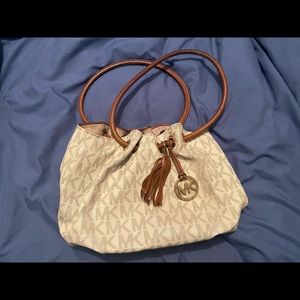 White Michael Kors Purse